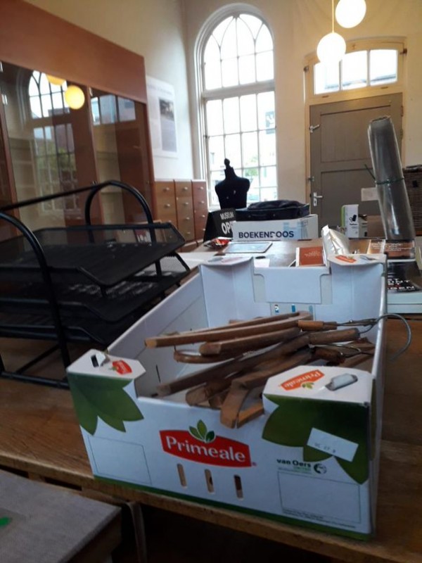 Druk aan het opruimen en inpakken