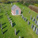 2019 Joodse Begraafplaats Leek, met metaheer huisje