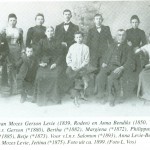 uiterst rechts Jettina Levie